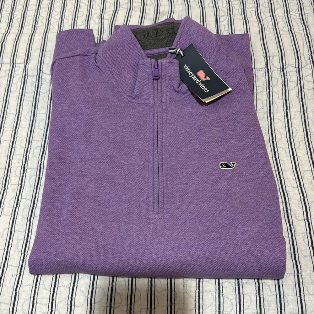 - NWT Vineyard vines Men  Saltwater solid zip mock size Large